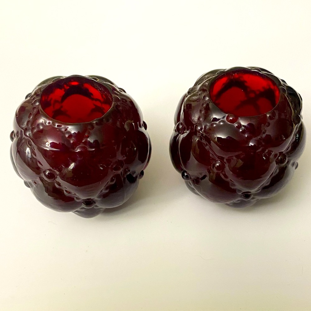Beacon Hill Red Glass Candle Holders Quilted Design.  #09